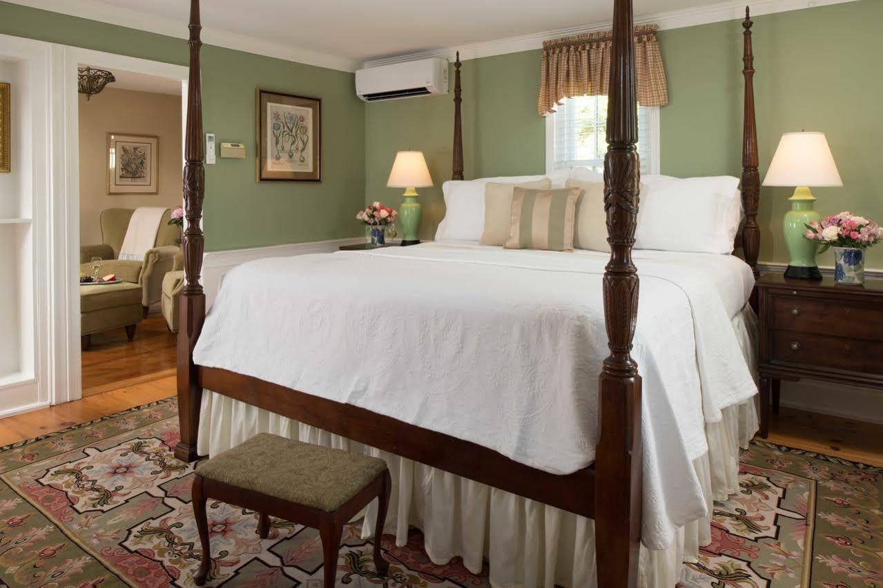 The Inn At Yarmouth Port (Adults Only) Екстериор снимка