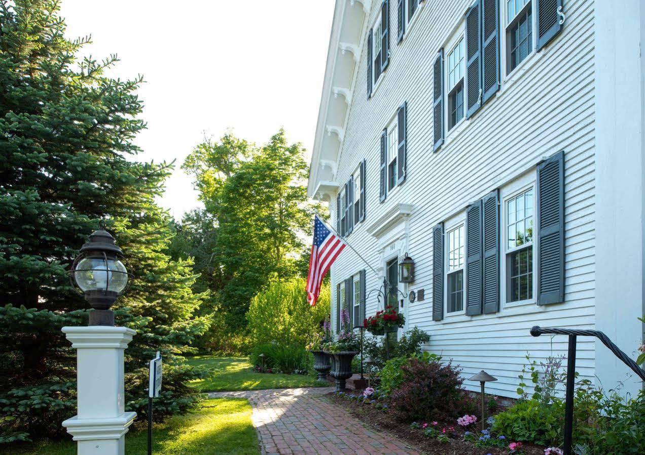 The Inn At Yarmouth Port (Adults Only) Екстериор снимка